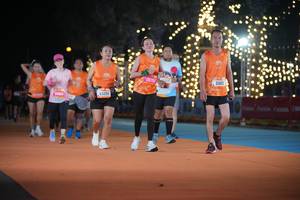 BIB: 24083, 63259, 26799, 2011, 2182
                            <button type="button" onclick="openModal(21549249)" class="btn btn-primary btn-sm float-right btn-popup" data-toggle="modal" data-target=".modal-high-quality">
                        <i class="fas fa-shopping-cart"></i> Add to Cart
                    </button>
                                            <button type="button" onclick="isThisMe(21549249, true)" class="btn btn-success btn-sm float-right btn-popup btn-isme hidden" data-toggle="tooltip" data-placement="bottom" title="นี่คือรูปของคุณใช่ไหม คลิกที่นี่เพื่อเอาเข้าอัลบั้ม">
                        <i class="fas fa-plus"></i> Add to album
                    </button>
                    <button type="button" onclick="isThisMe(21549249, false)" class="btn btn-warning btn-sm float-right btn-popup btn-isnotme hidden">
                        <i class="fas fa-ban"></i> Remove from album
                    </button>